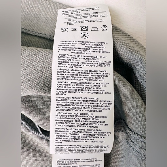 Emporio Armani Cap Sleeve Jersey Dress Italian Size 48 or US size 12 - Picture 13 of 15